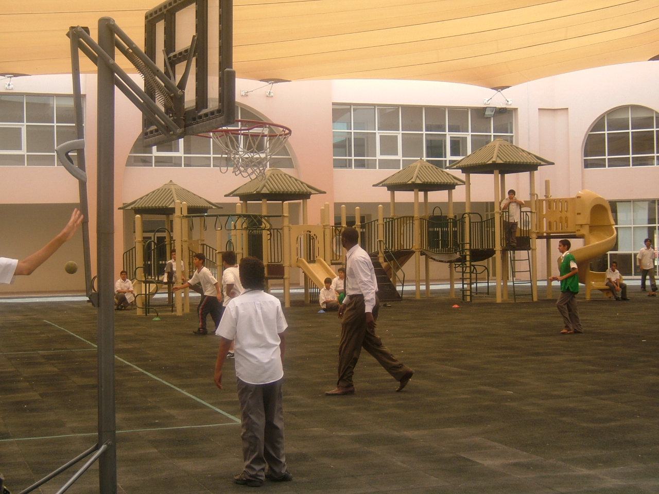 SeekTeachers - Emirates National School (Mohammed Bin Zayed City Campus) (17).JPG  